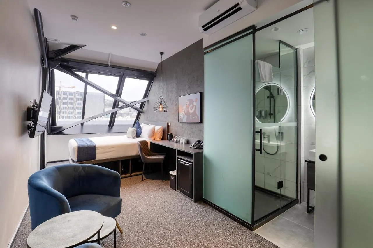 Microtel By Wyndham Wellington 4*,